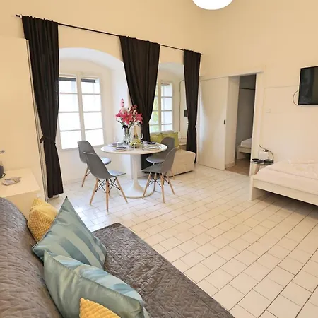 Apartamento Loretanska By Rentego *