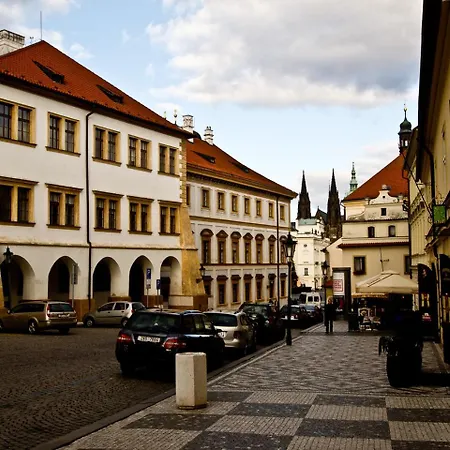 Loretanska Прага
